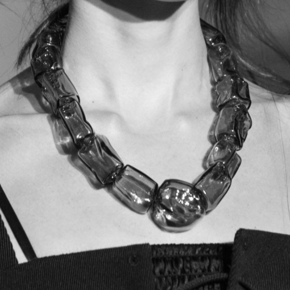 MNZ Maryam Nassir Zadeh Glass Necklace - Picture 5 of 5